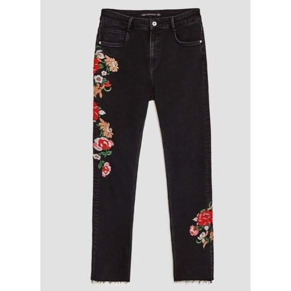 Zara Denim - Zara Floral Embroidered Skinny Jeans Black High Rise size 2